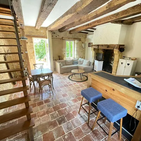 بيت ضيافة La Serva