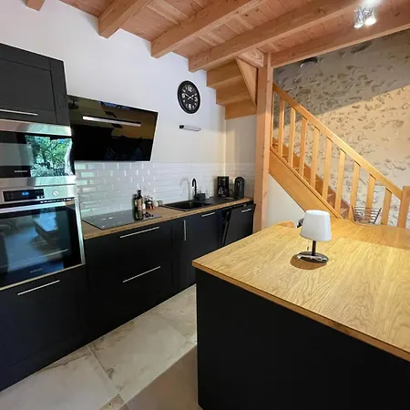 La Serva بيت ضيافة Les Lèches