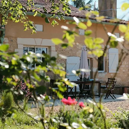 Konukevi La Serva 4*