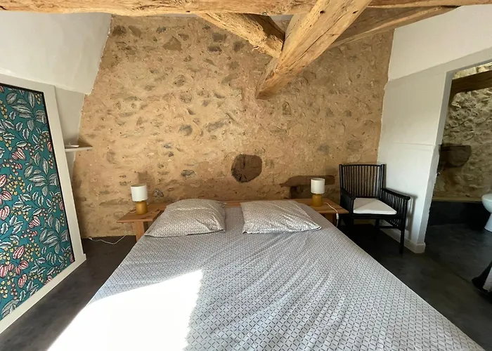 La Serva Les Lèches